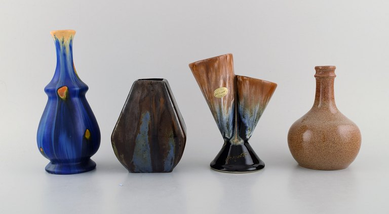 Four retro vases in glazed ceramics. Belgium, 1960s / 70s.
