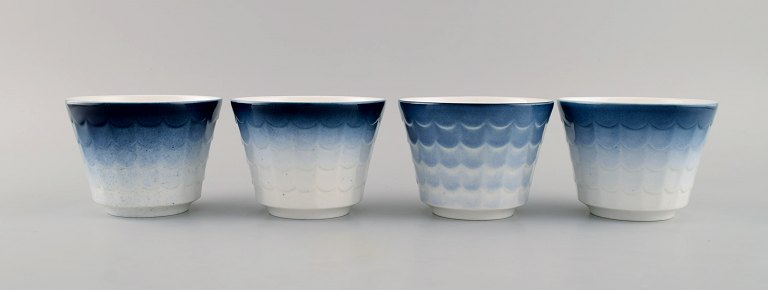 Wilhelm Kåge for Gustavsberg. Fire urtepotteskjulere i porcelæn. Svensk design, 
1960