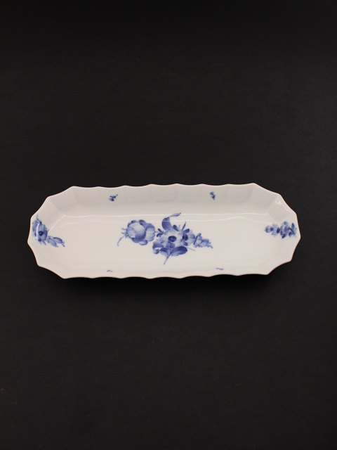 RC blue flower flutes dish 8609