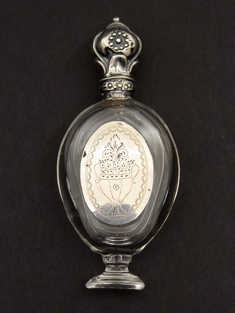 Perfume bottle