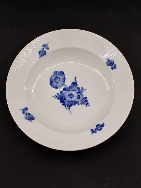 RC Blue Flower plate