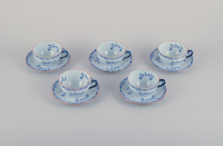 Rörstrand, Sweden. A set of six "Ostindia" coffee cups and saucers in faience. 
Hand-painted.