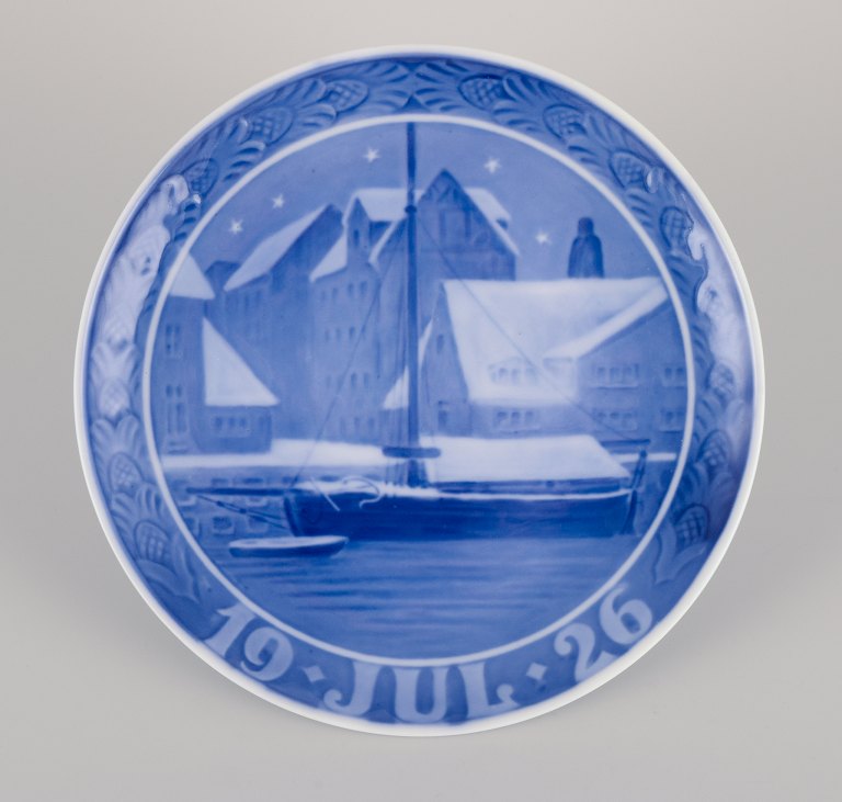 Royal Copenhagen Christmas Plate from 1926.