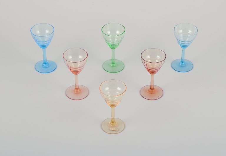 Pukeberg, Sweden. A set of six liqueur glasses. Colored art glass.
Handmade.