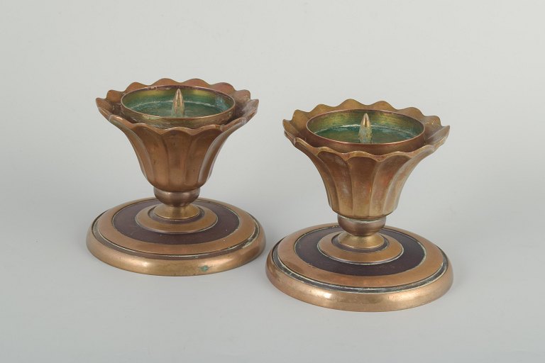 CAWA
Pair of brass candlesticks, Art Deco, 1940s.