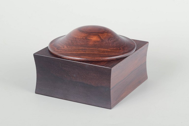 Danish design
Exotic wood, salt box with spoon, 1960s.