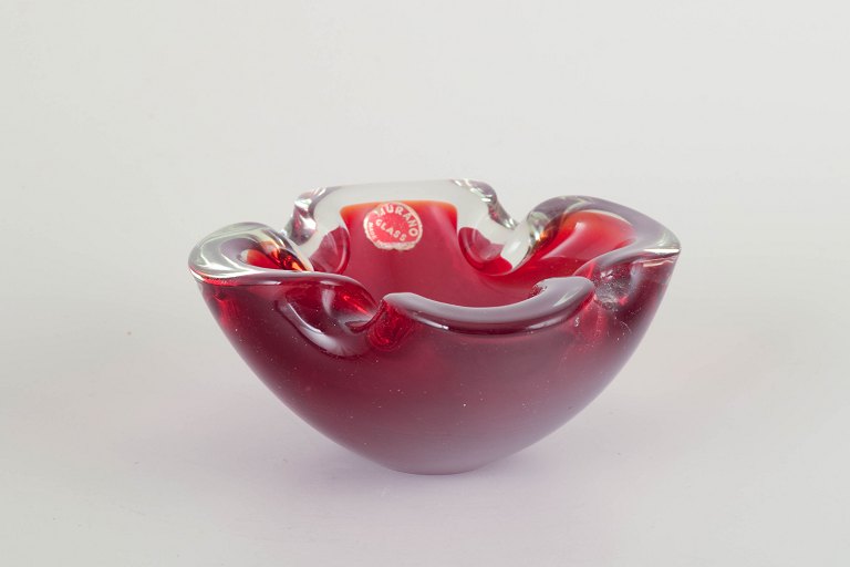 Murano art glass bowl, 1960s/70s.
