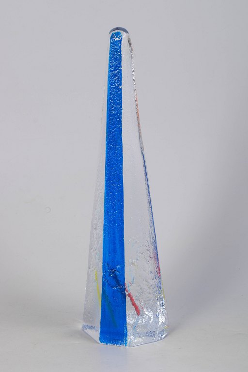 Bjørn Hultquist for Johansfors, obelisk sculpture.