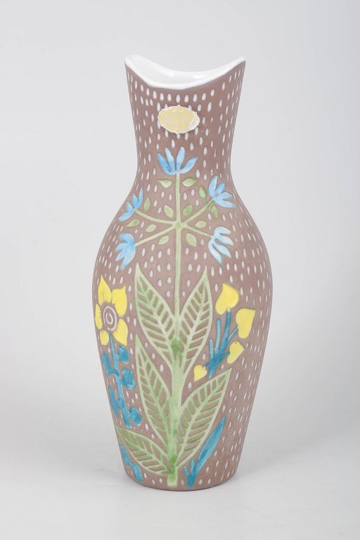 Mari Simmulson for Upsala-Ekeby, vase.