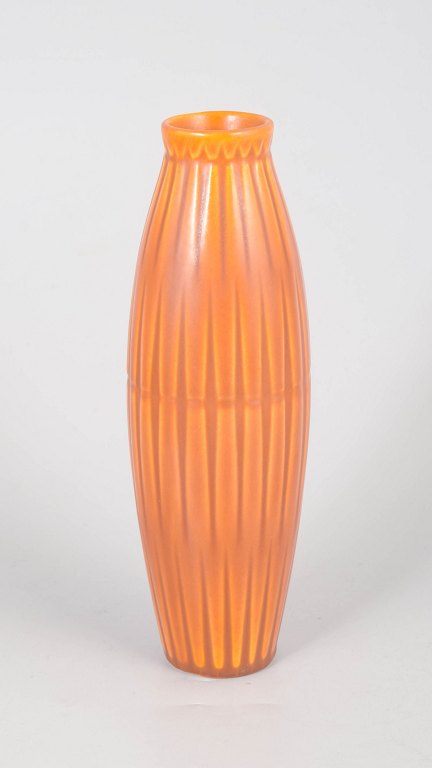 Ewald Dahlskog for Bo Fajans, vase.