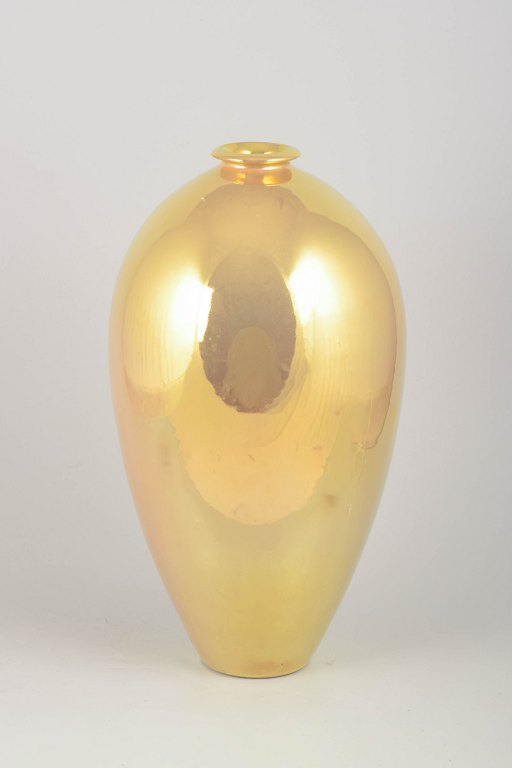 Mobach, large floor vase with gold decoration.