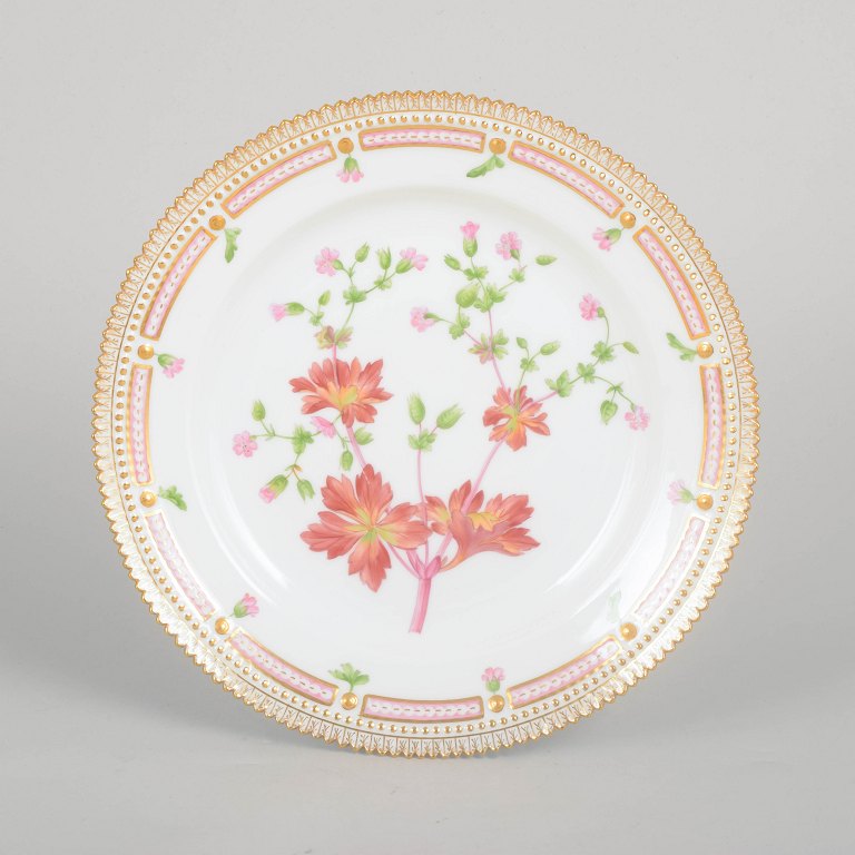 Royal Copenhagen, Flora Danica frokosttallerken.